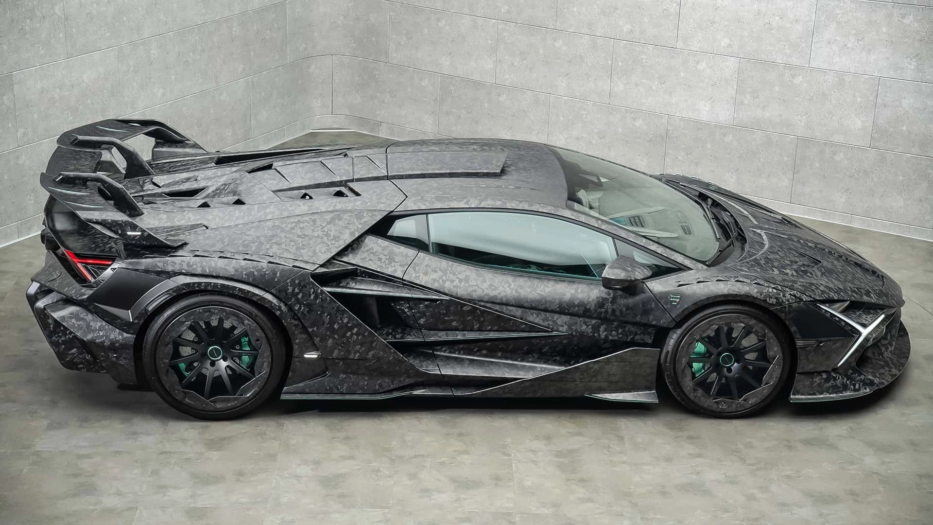 Mansory carbonado x basiernd auf lamborghini revuelto (2)